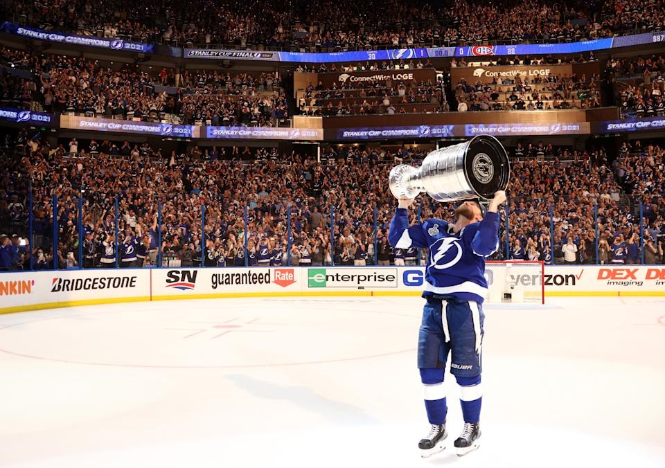 Morning Flurries Tampa Bay Lightning Repeat as Stanley Cup ...