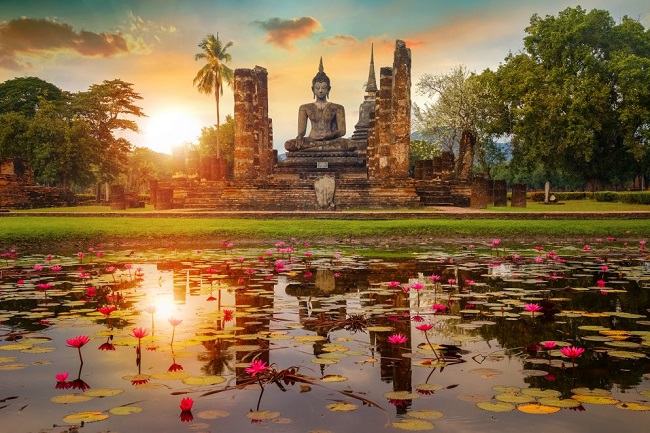 Top 10 Places to Visit in Thailand